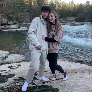 Meet your Posher, Juan